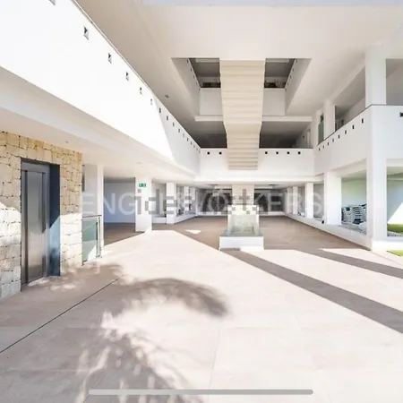 Apartamento Precioso Junto A Playa En Dénia